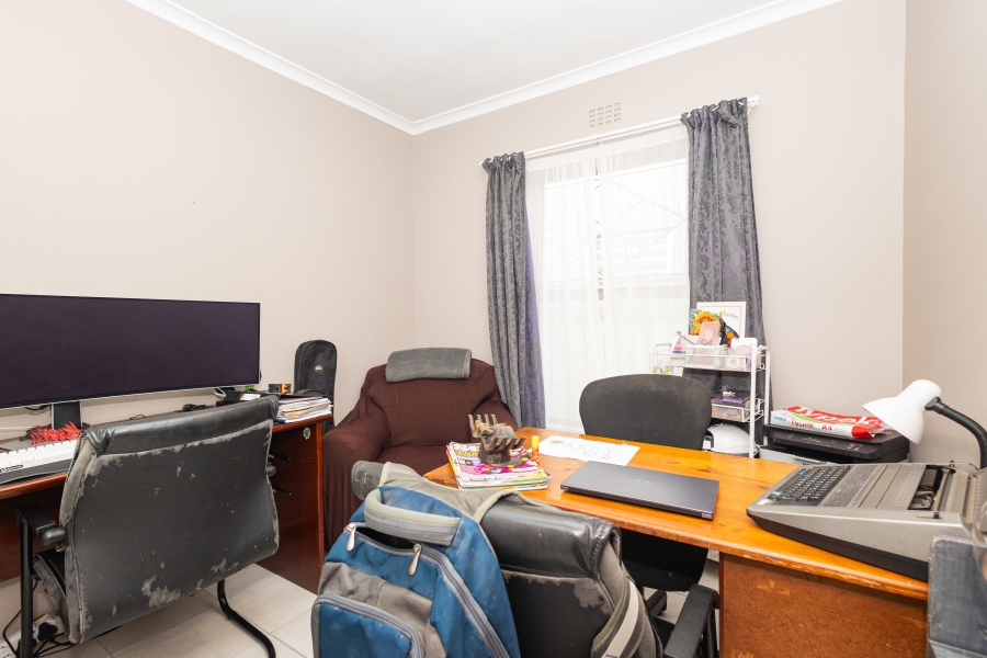 To Let 3 Bedroom Property for Rent in Bonnie Brae Western Cape